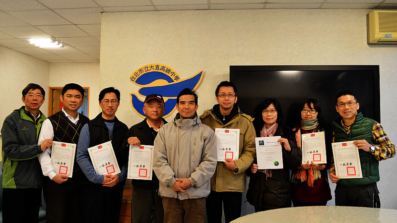 本校參加102年度臺北市中等學校學生科學研究獎助研究計畫及GLCP專案指導老師大合照